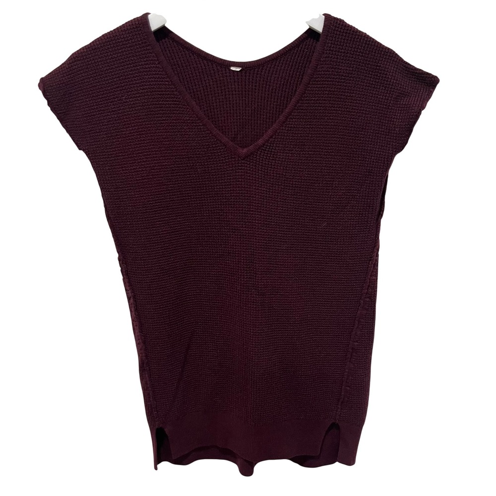 Lululemon Sweater Women 6 Burgundy Waffle Knit V-Neck Sleeveless Athleisure